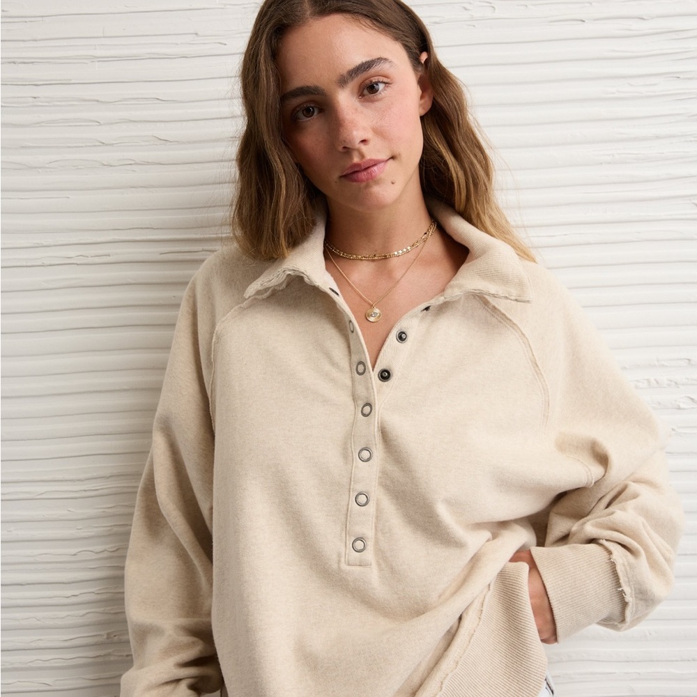American Eagle Outfitters Cream Snap-Front Pullover Sweatshirt